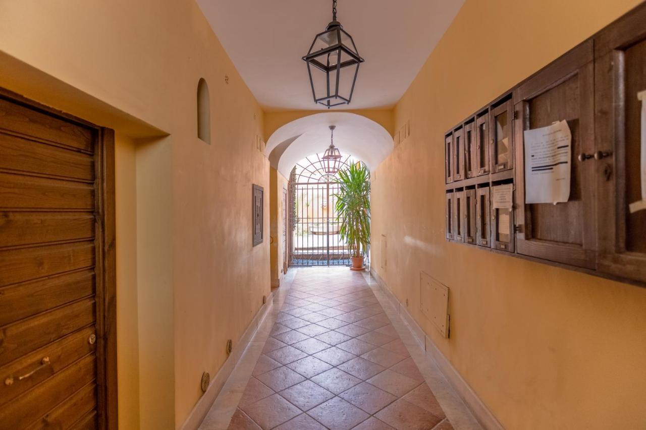 Vg Trevi Fountain 5 Stelle Elegant Apartment Rome Exterior photo